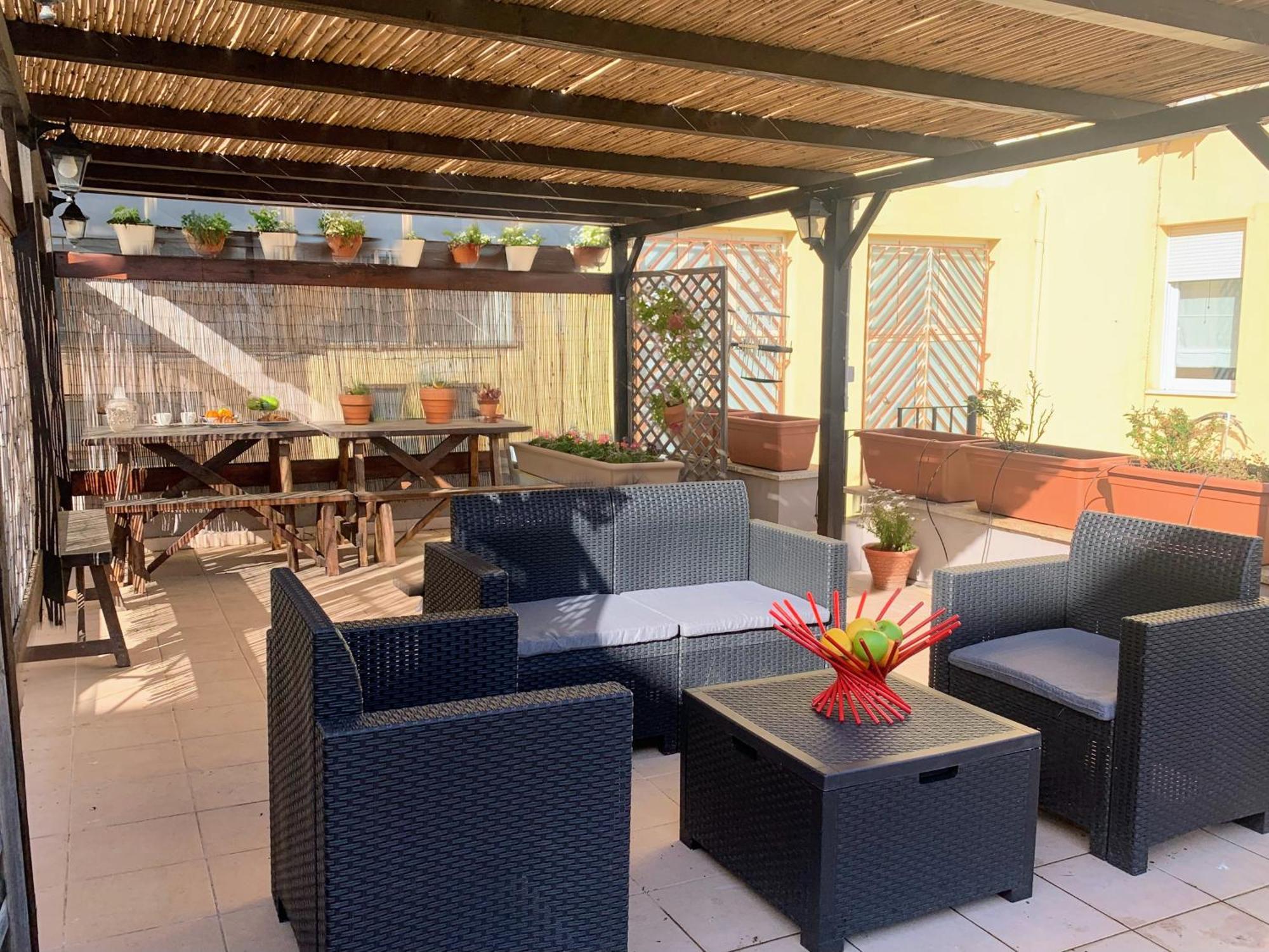 Oasi Urbana Con Terrazza E Vista Appartement Cagliari Buitenkant foto